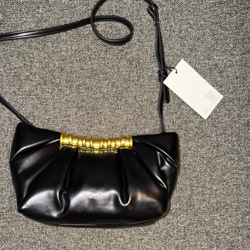 Elegant Black and Gold Women's Bag - Picture 12 of 12